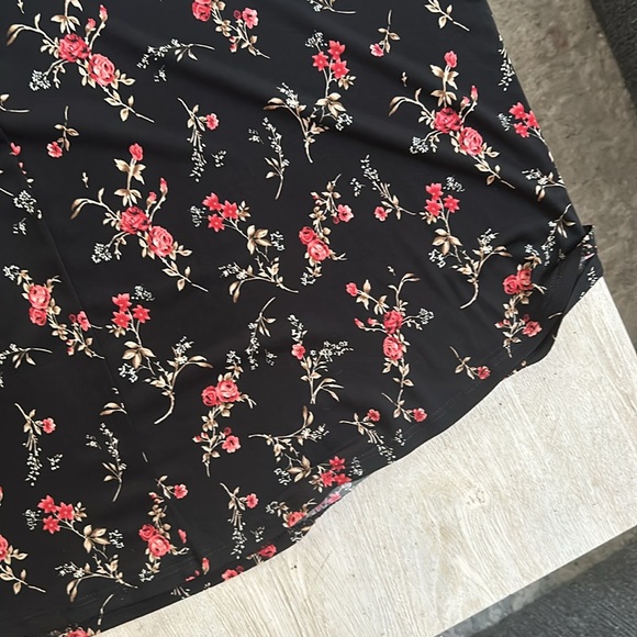 CUTE FLORAL SKATER DRESS WITH FRONT TIE - Picture 6 of 6